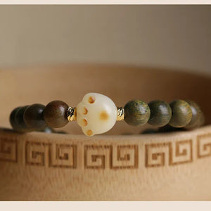 Green Sandalwood Bracelet Female White Jade Bodhi Bracelet Sandalwood Cat Claw Cat Jewelry New Chinese Style Bracelet